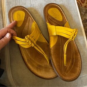 Born Women's Yellow.mustard Leather Sandals 12/44 M/W W91403 CKA9 leather upper